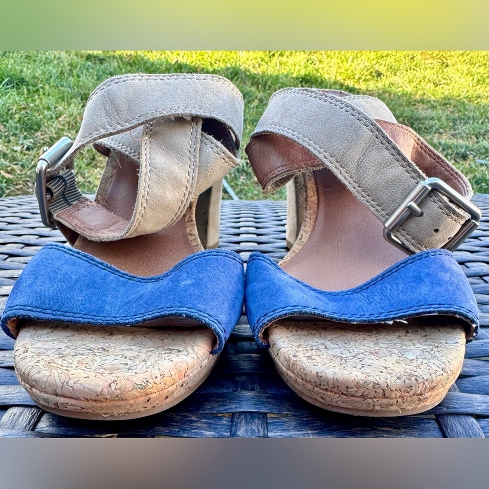 Lucky Brand Shoes - Picture 2 of 5